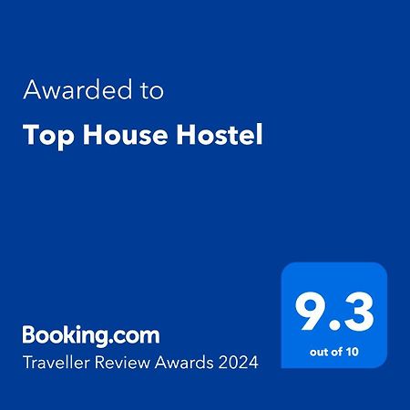 Top House Hostel Abu Dabi Dış mekan fotoğraf